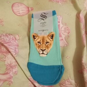 NWT Women's Queen Of The Pride Shortie Socks Mint Green Socks